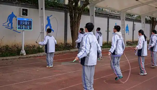 教师主导的底线真实为每个学生的生长注入精准助力与温暖关心